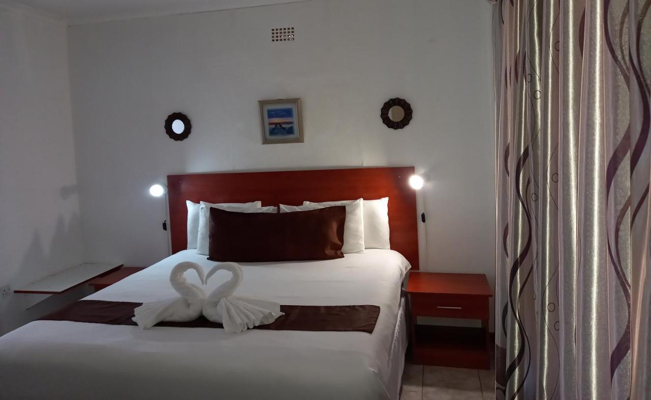 Rest Shade Bed And Breakfast Palapye Екстер'єр фото