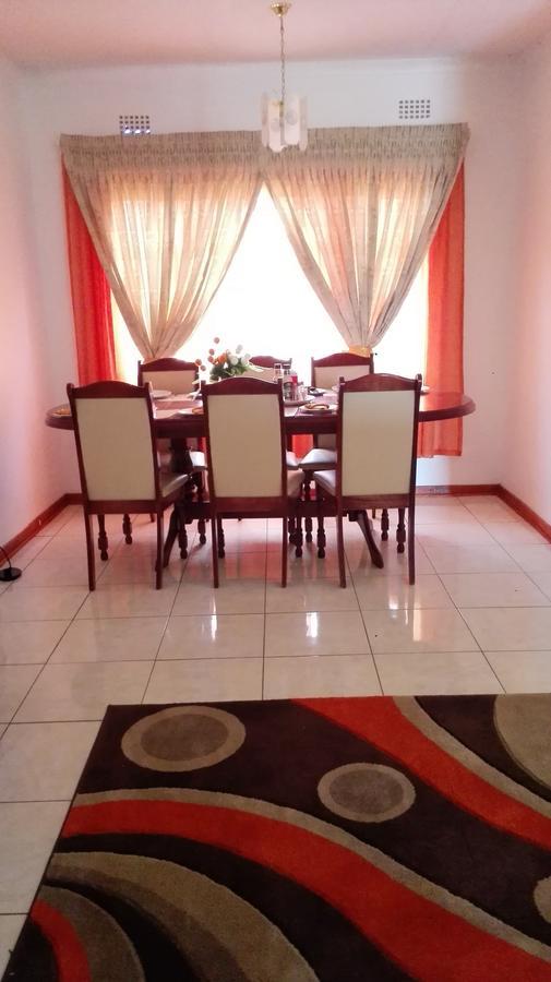 Rest Shade Bed And Breakfast Palapye Екстер'єр фото